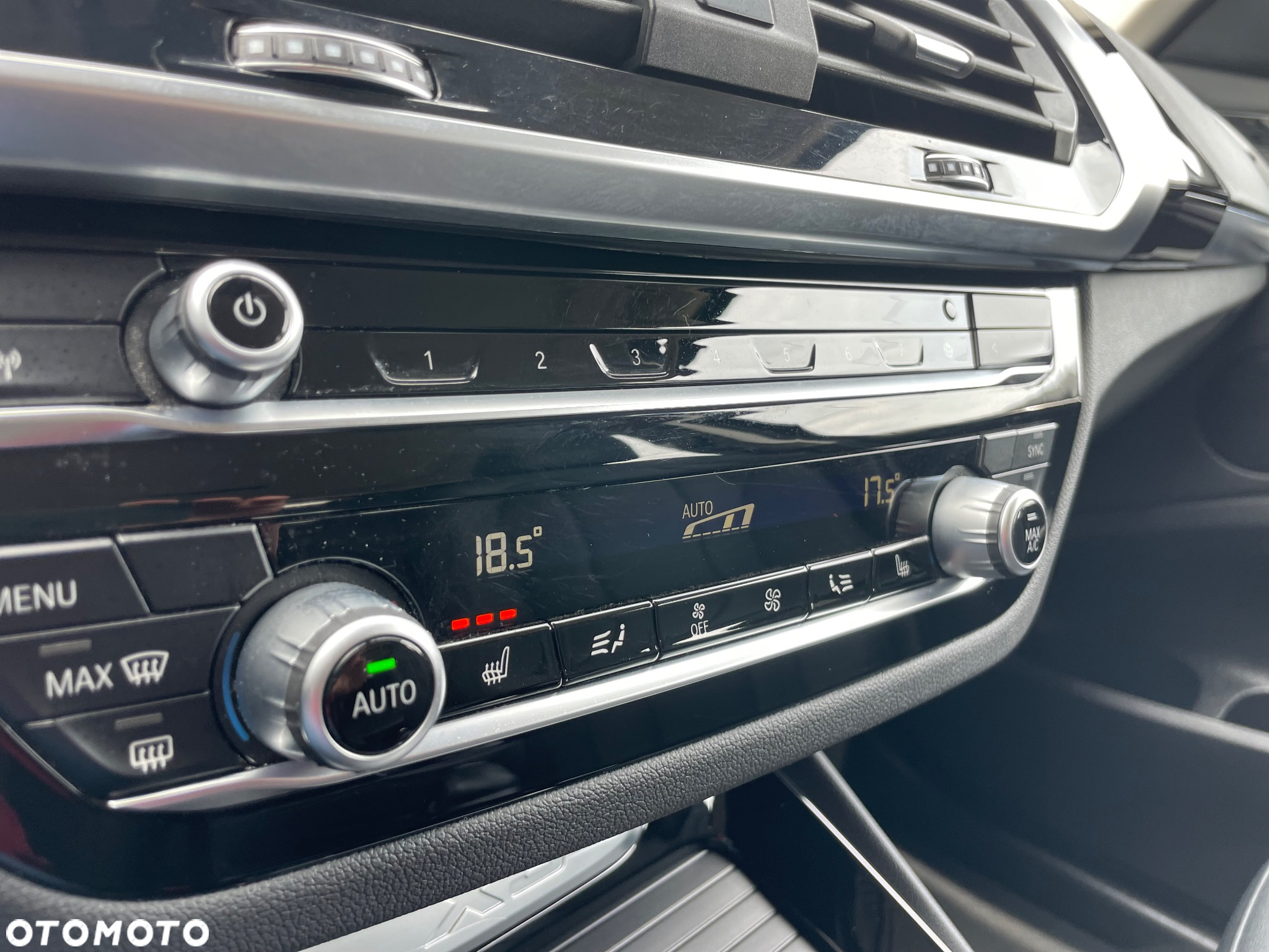 BMW X3 xDrive20d Advantage - 30