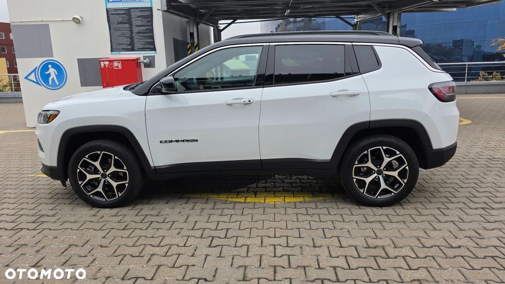 Jeep Compass - 11