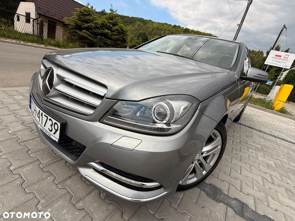 Mercedes-Benz Klasa C 250 (BlueEFFICIENCY) 7G-TRONIC Avantgarde - 5