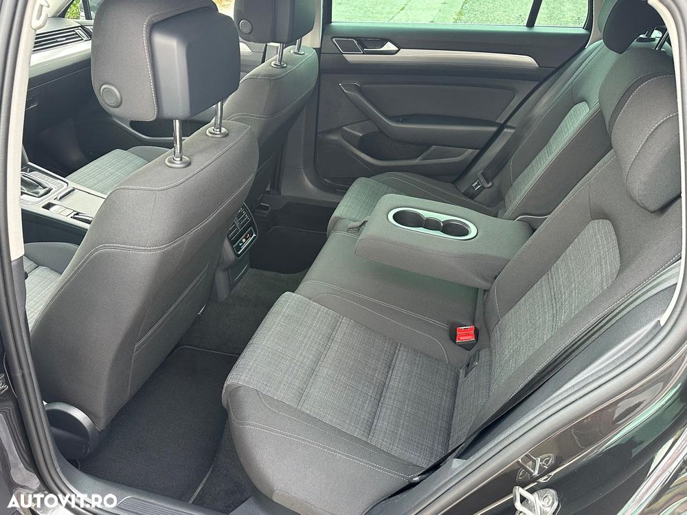 Volkswagen Passat - 7