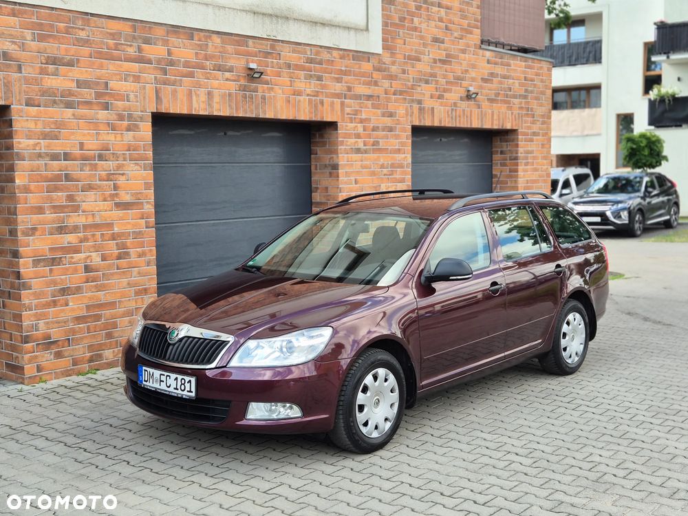Skoda Octavia 1.6 Combi - 4