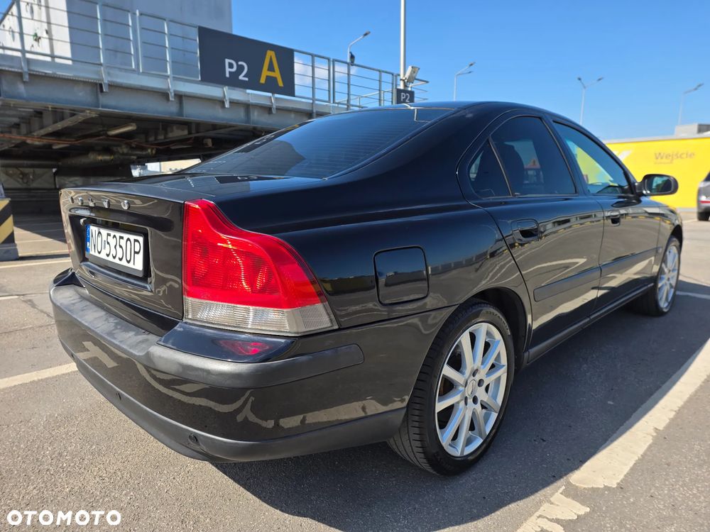 Volvo S60 2.3 T5 - 3