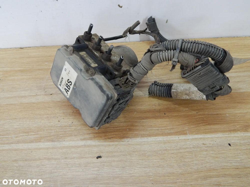 Pompa hamulcowa ABS IVECO Daily IV 04-14  Łuków części - 1