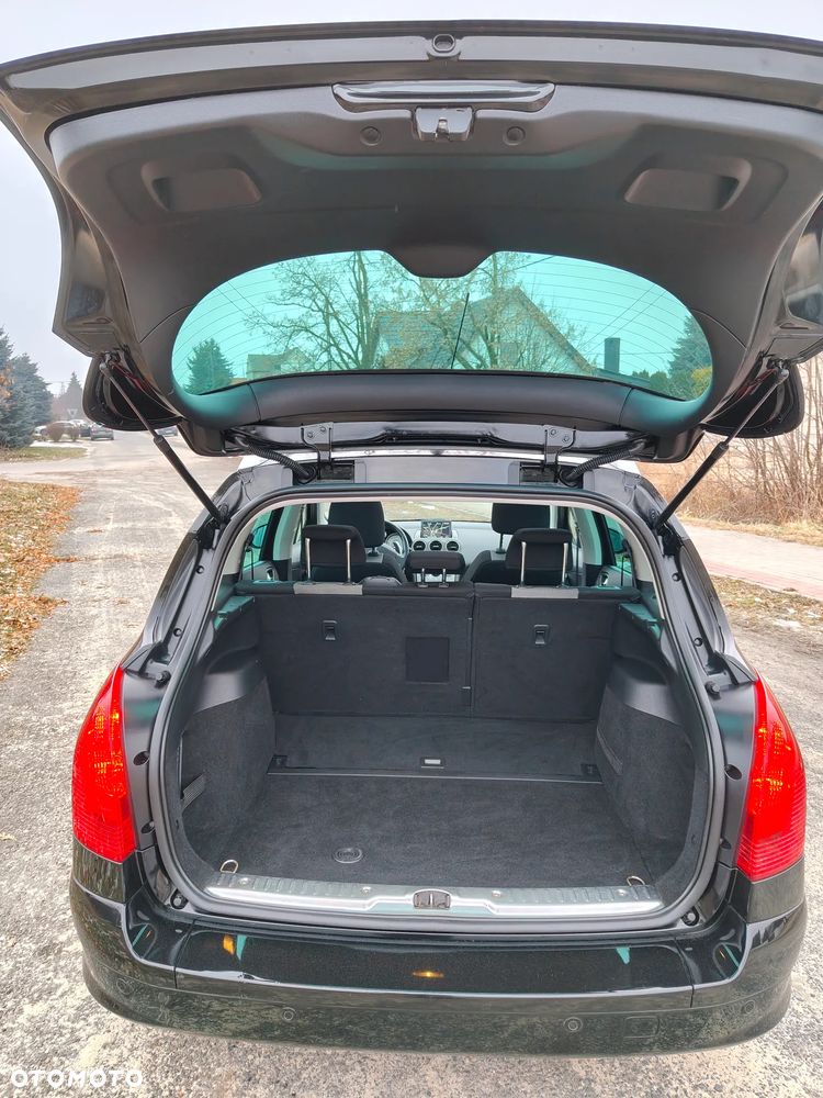 Peugeot 308 e-HDi FAP 110 Stop&Start EGS6 Business Line Niveau 2 - 29