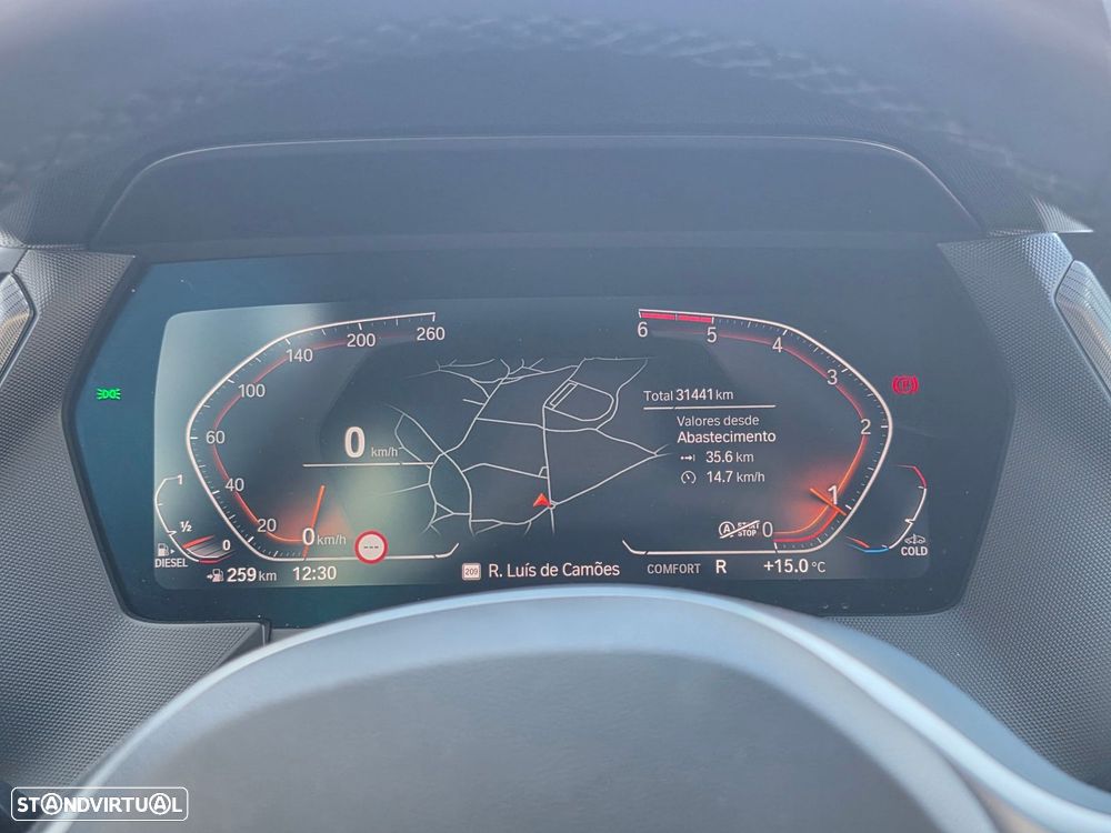 BMW 116 d Pack Desportivo M Auto - 11