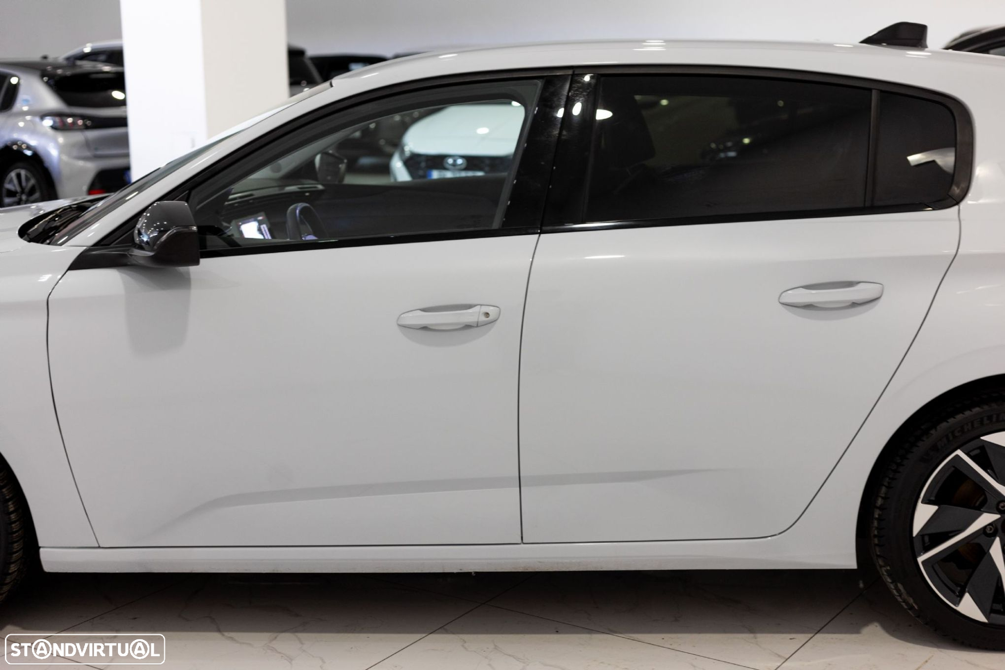 Peugeot 308 1.2 PureTech Allure Pack - 8