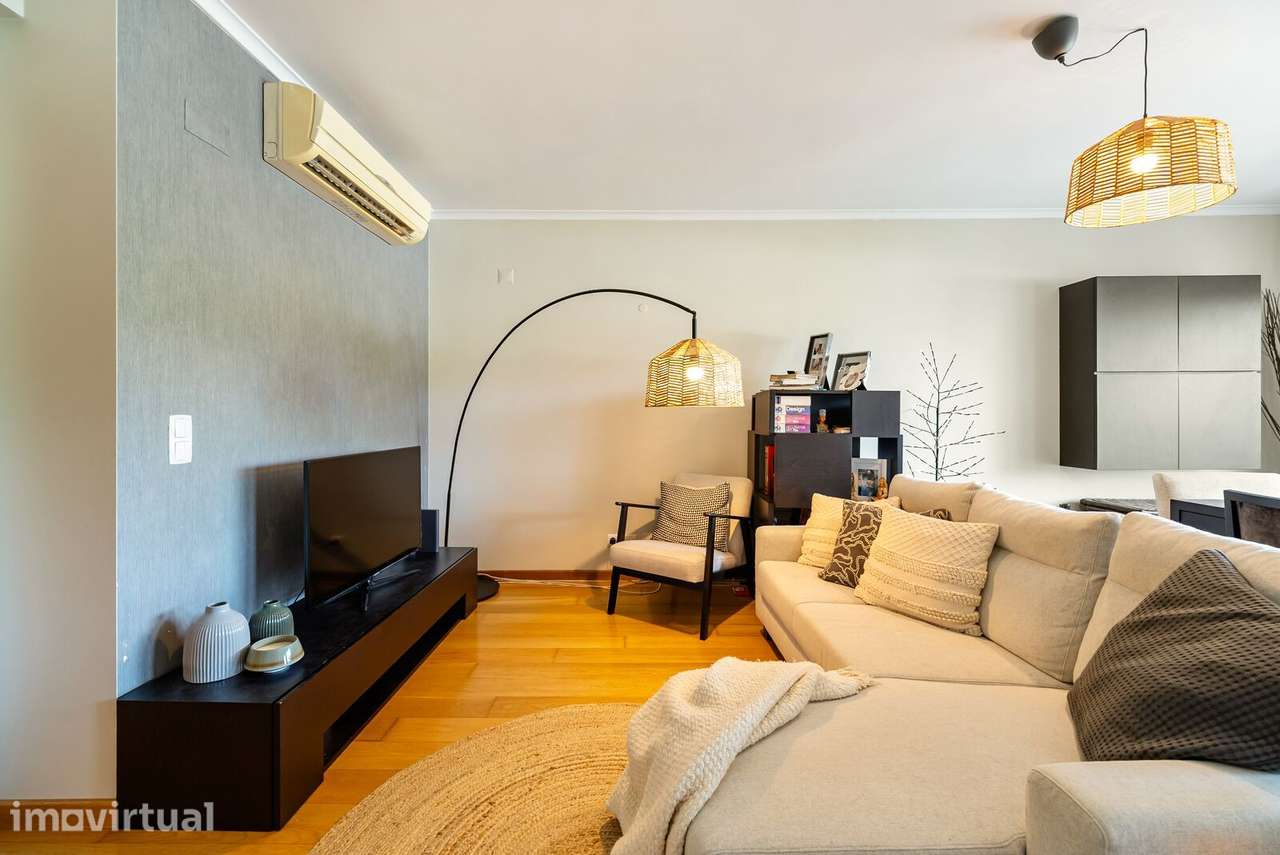 Apartamento T4 com estacionamento, Carnaxide, Oeiras - Grande imagem: 4/38