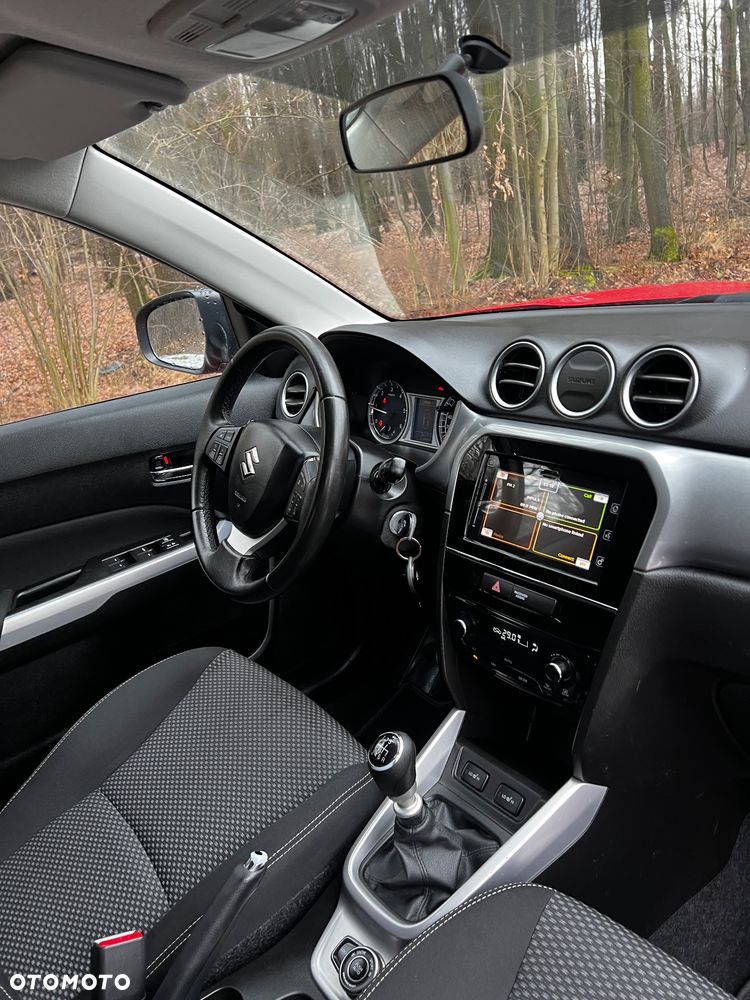 Suzuki Vitara 1.6 DDiS (4x4) Allgrip Comfort - 6