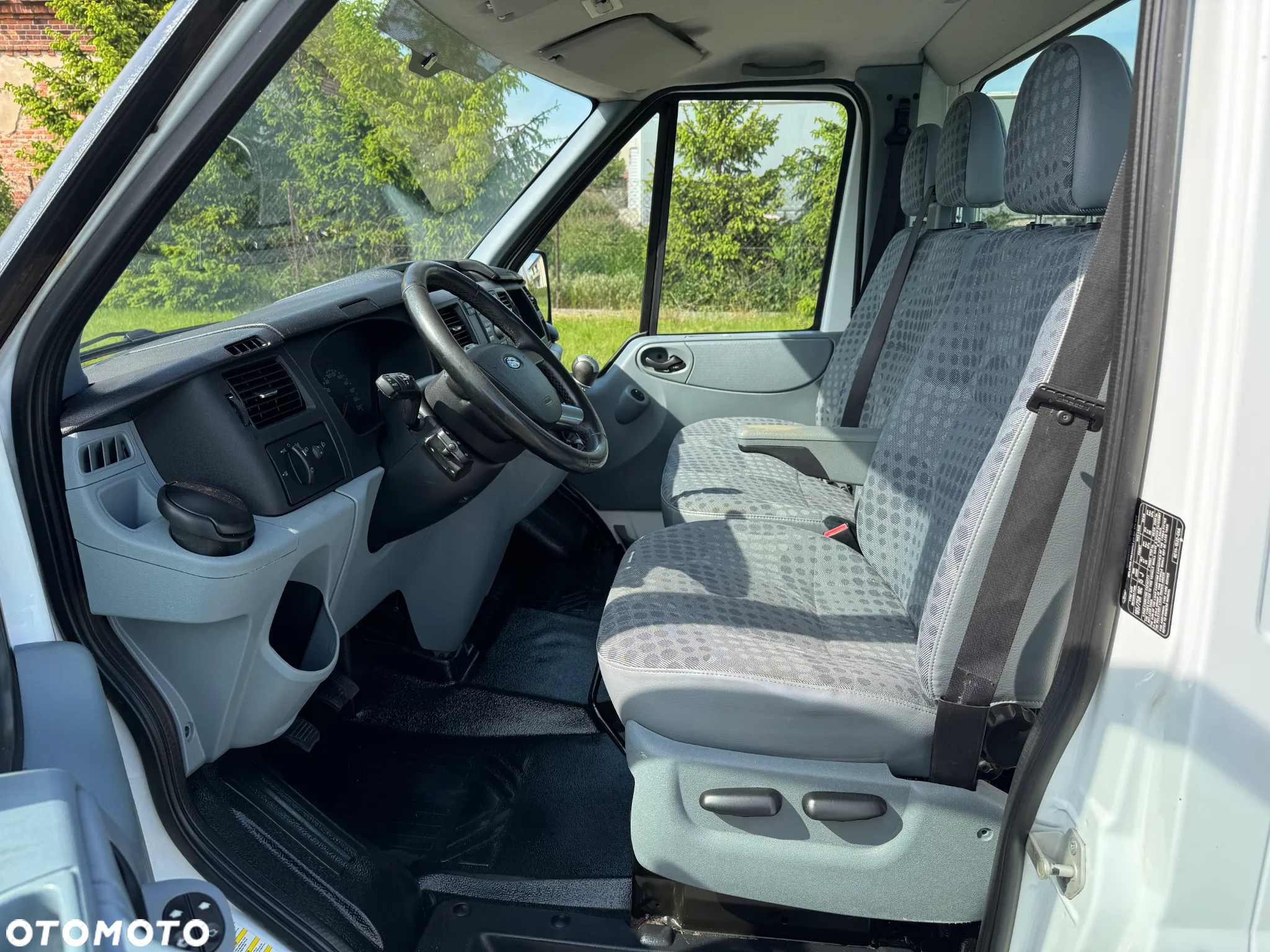 Ford Transit * 2.2 / 155KM * Max długa rama do zabudowy * Koła bliźniacze * - 22
