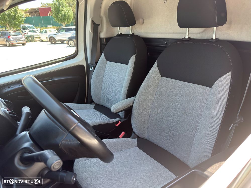 Fiat FIORINO 1.3 M-Jet c/Iva AC Navegação - 9