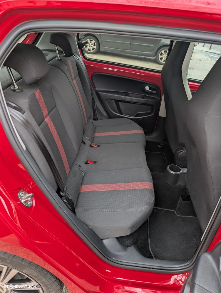 VW Up! 1.0 High Auto - 4
