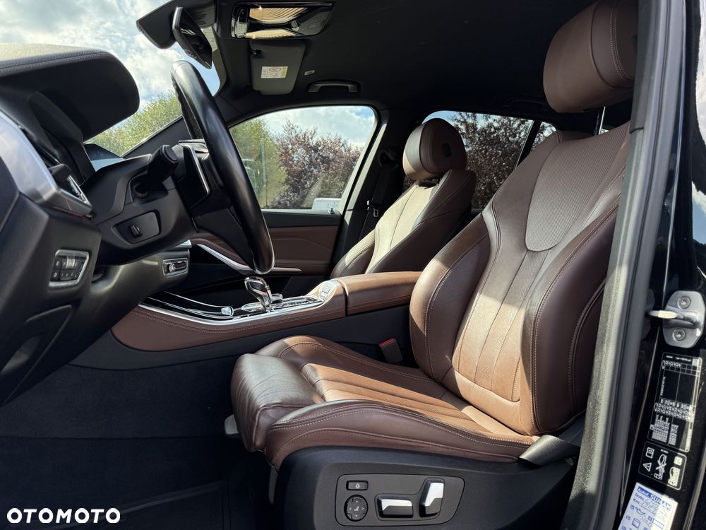 BMW X5 xDrive30d - 23