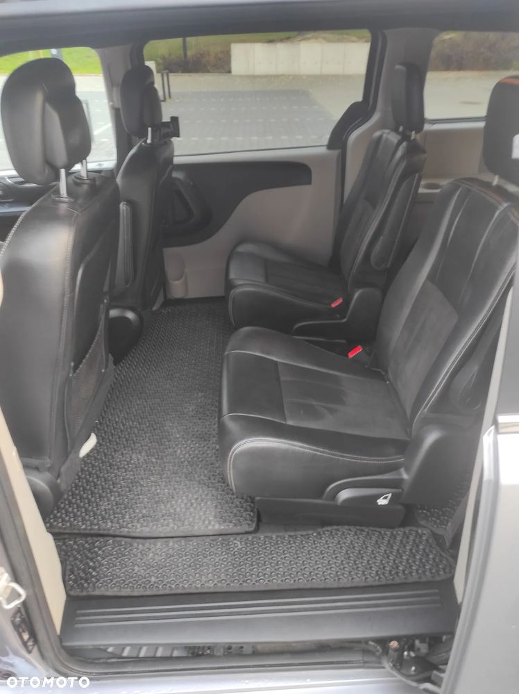 Dodge Grand Caravan 3.6 Express - 9