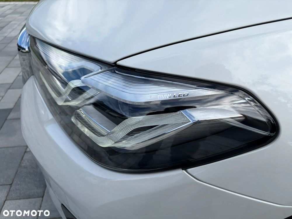 BMW Seria 5 520d Luxury Line - 14