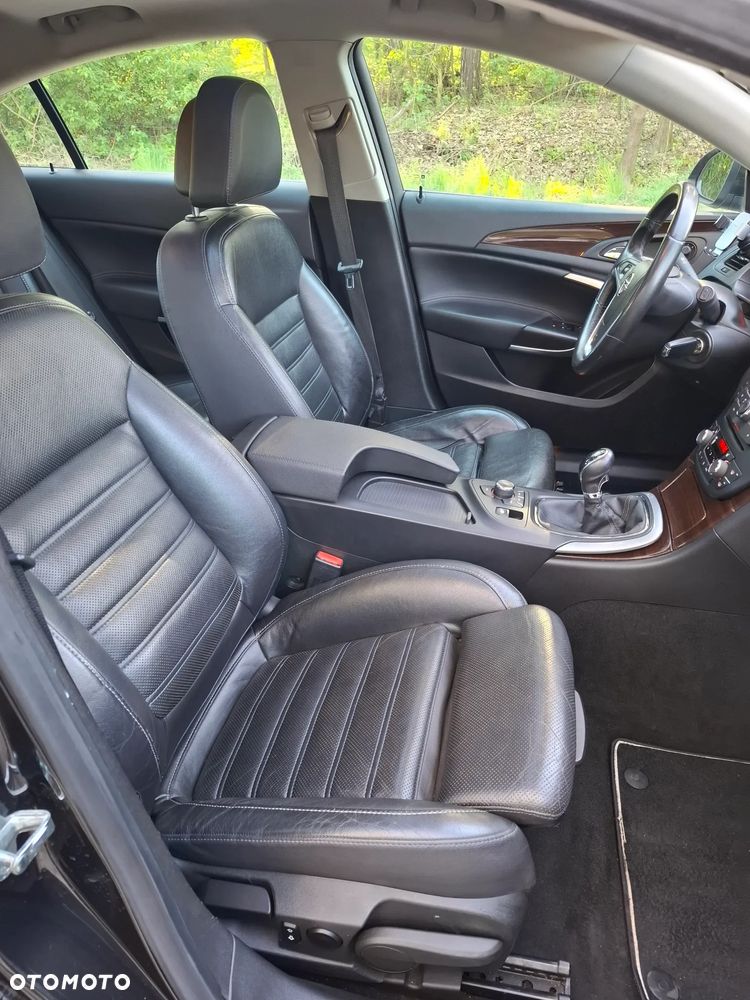 Opel Insignia ver-1-6-turbo - 13