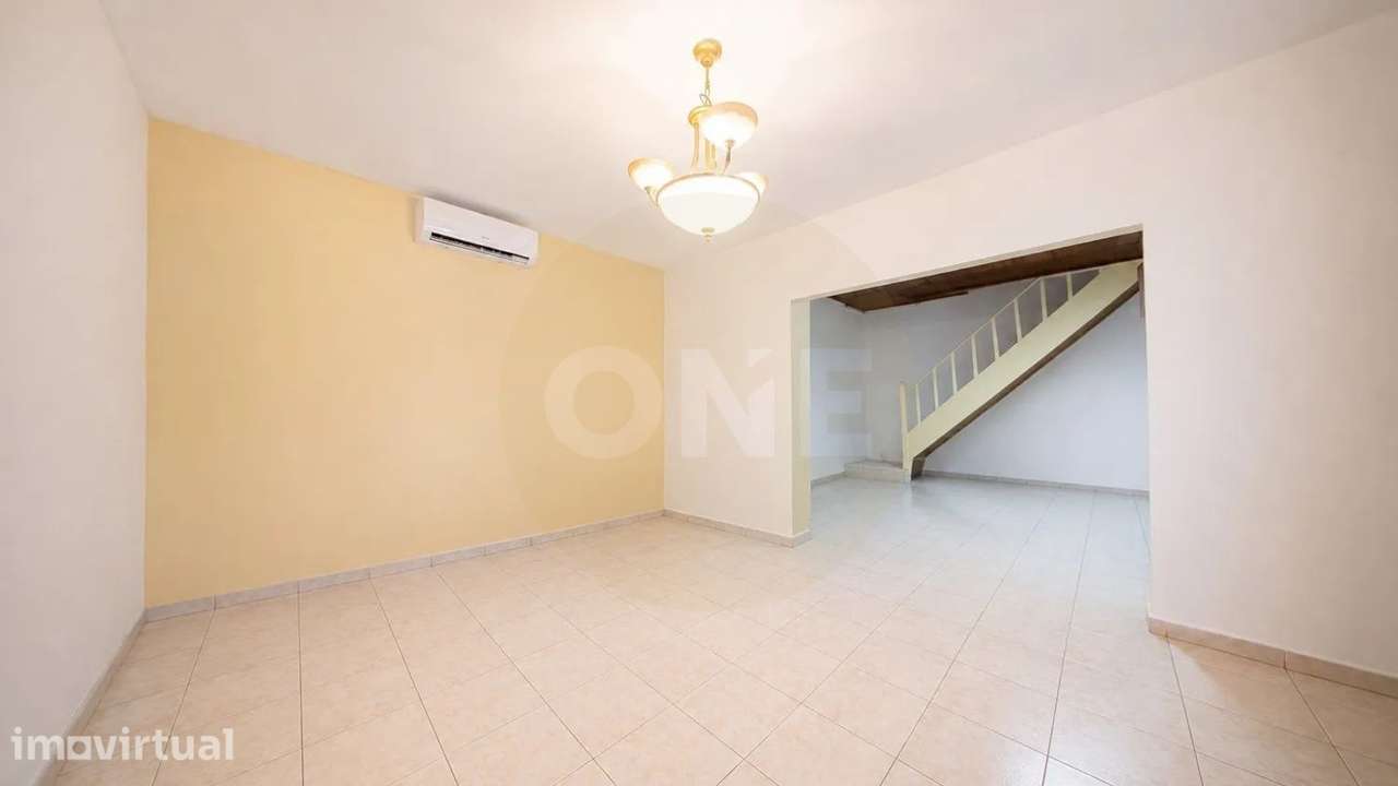 Moradia T1 Próxima da Praia | Ribeira Quente - Grande imagem: 5/23