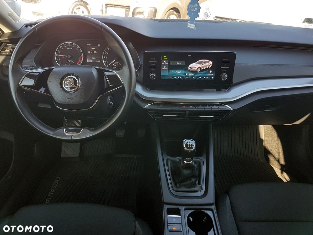 Skoda Octavia 2.0 TDI Active - 18