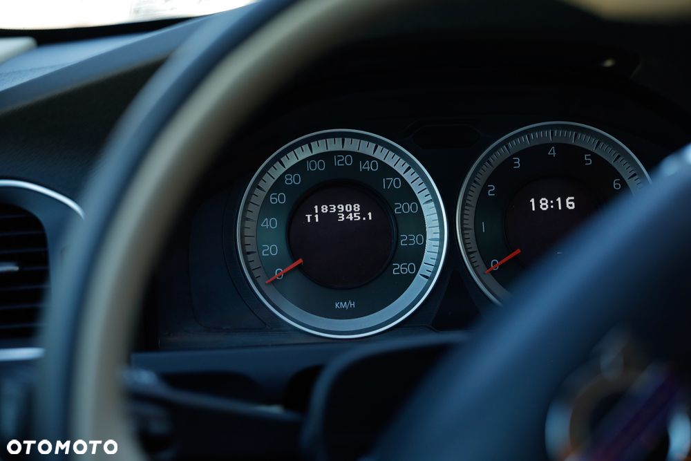 Volvo S60 - 15
