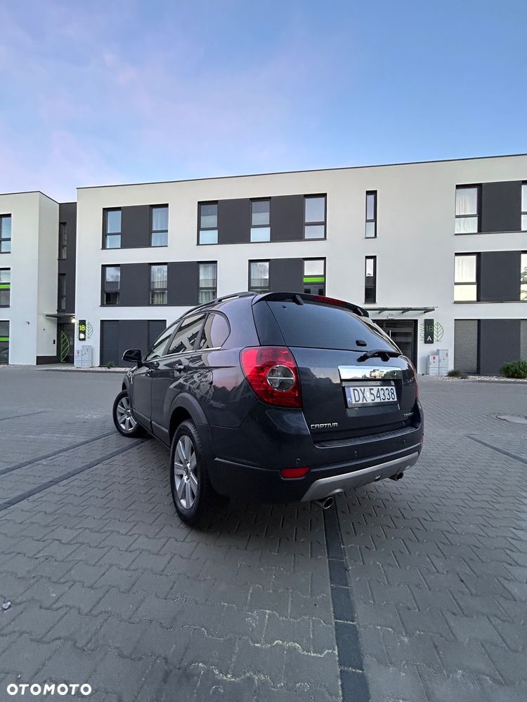 Chevrolet Captiva 3.2 LT high - 6