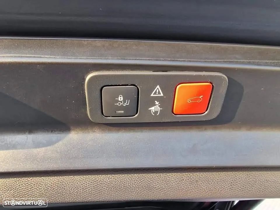 Peugeot 5008 1.5 BlueHDi Allure Pack EAT8 - 6