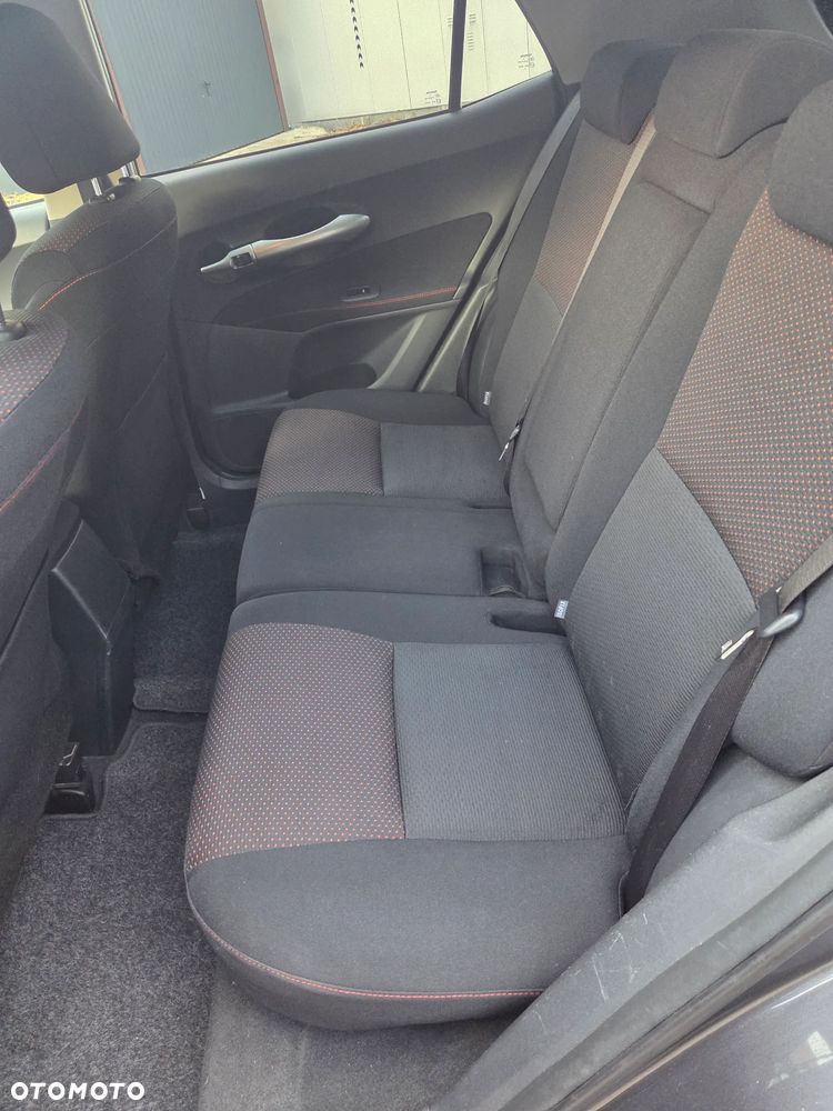 Toyota Auris 1.6 Valvematic Executive - 7