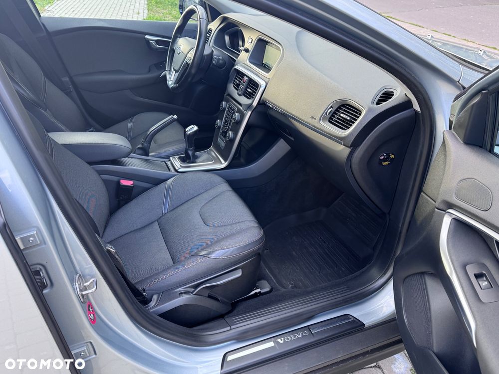 Volvo V40 D3 Inscription - 40
