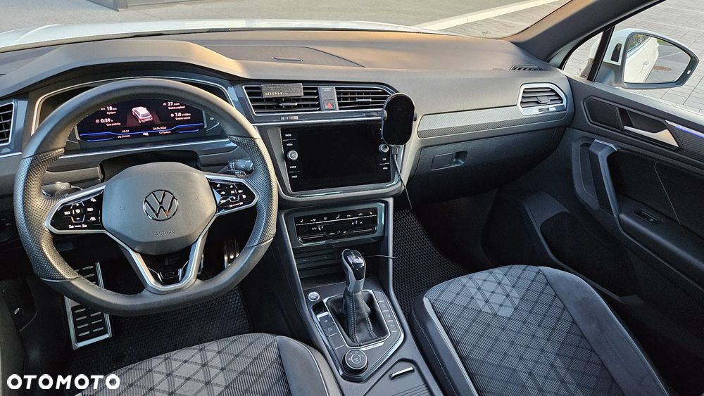 Volkswagen Tiguan 2.0 TDI SCR 4Mot R-Line DSG - 2