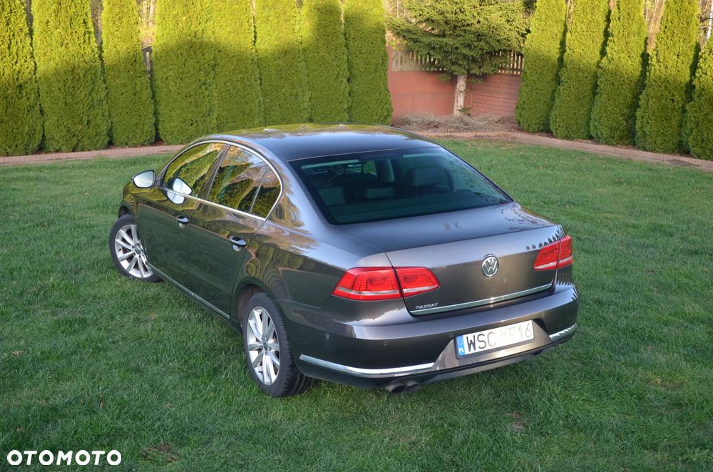 Volkswagen Passat 1.8 TSI Highline DSG - 11