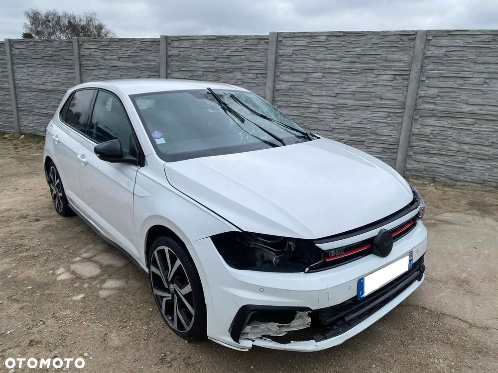 Volkswagen Polo 2.0 TSI DSG GTI - 4