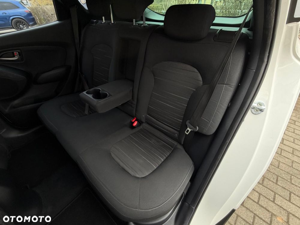 Hyundai ix35 1.6 2WD blue Style - 34