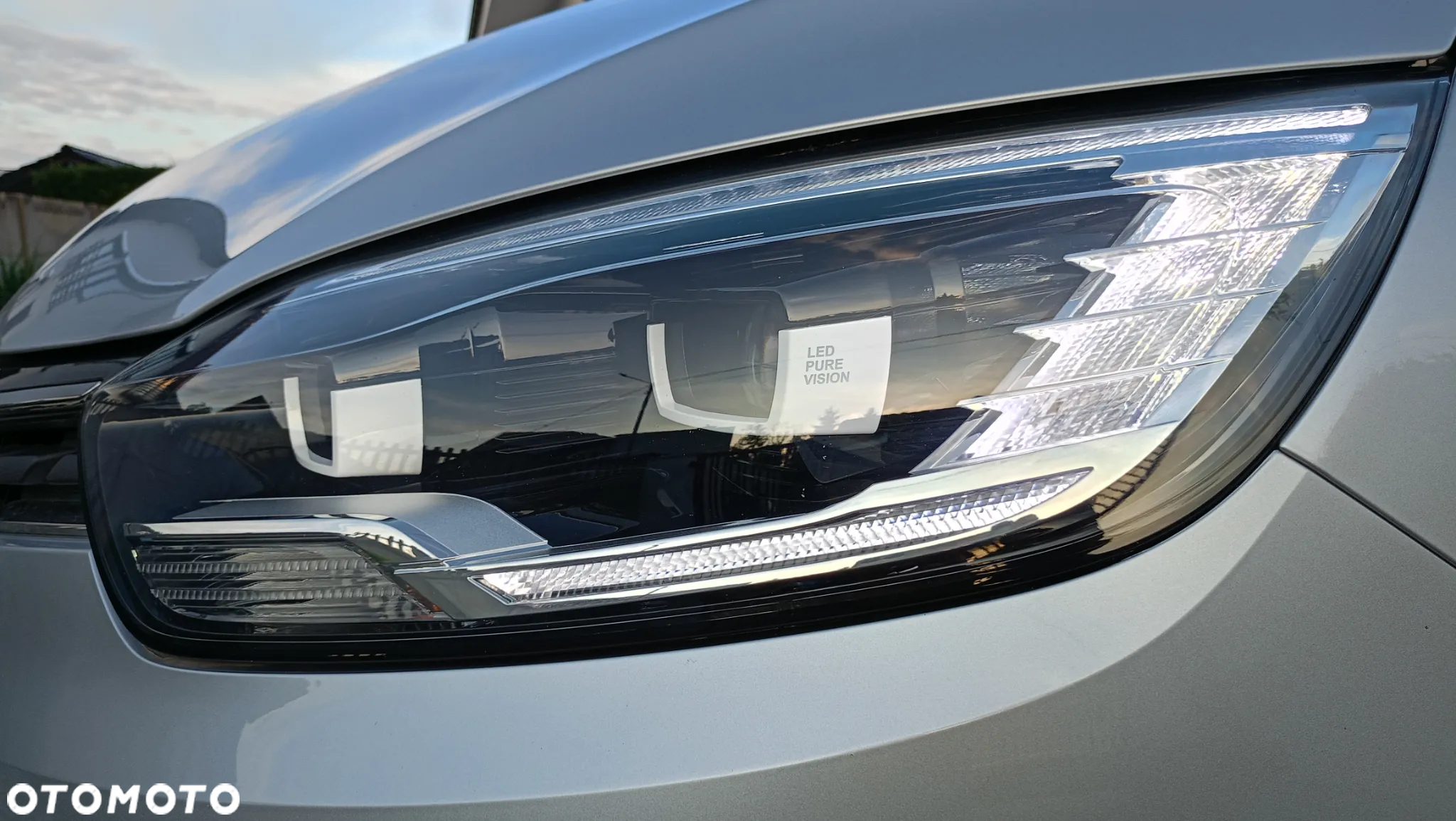 Renault Scenic 1.5 dCi Intens EDC - 6
