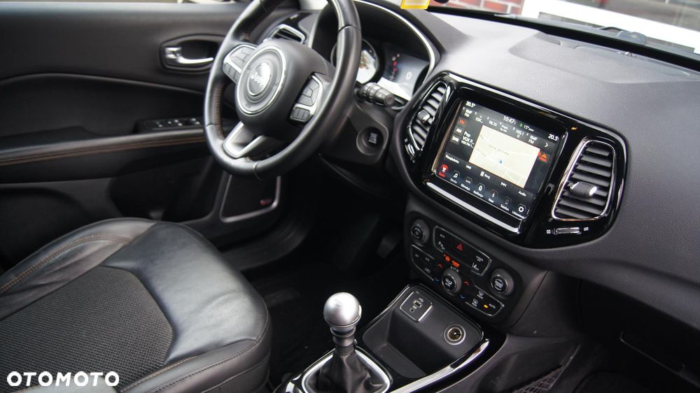 Jeep Compass 1.6 MJD Limited FWD S&S - 17