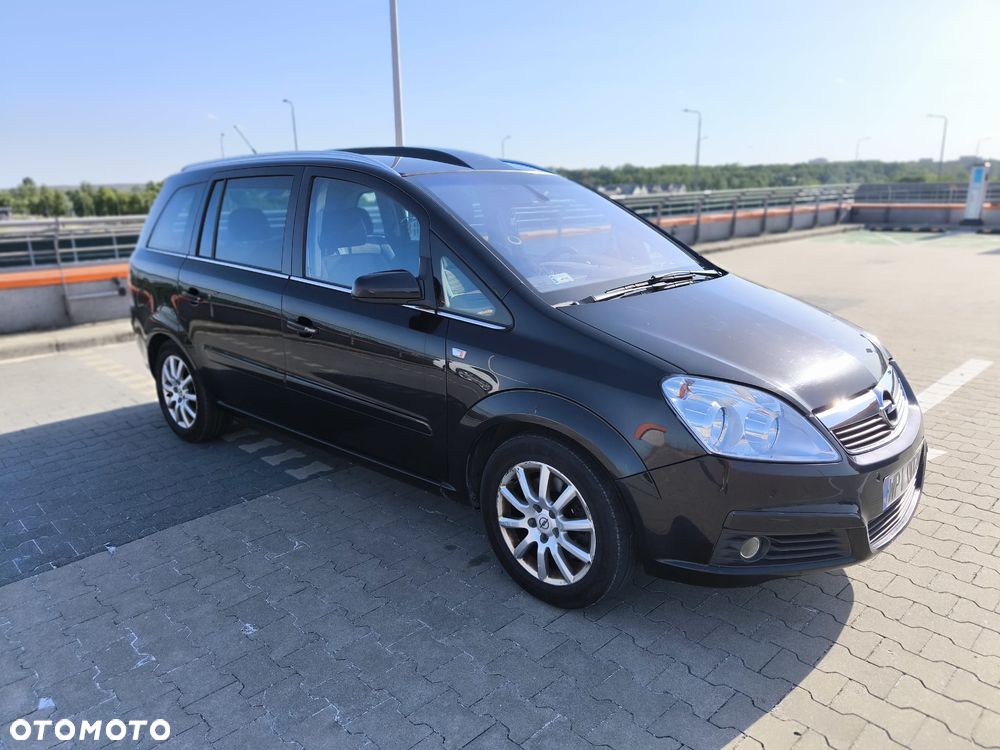 Opel Zafira 1.9 CDTI Cosmo - 2