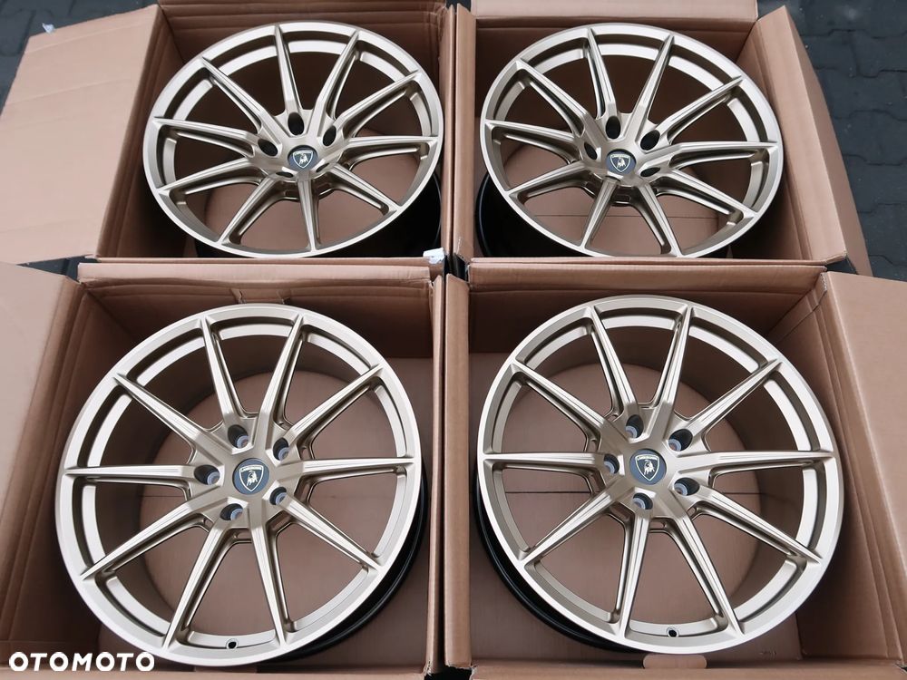 Felgi Aluminiowe Lamborghini URUS 21'' Gold Edytion - 2