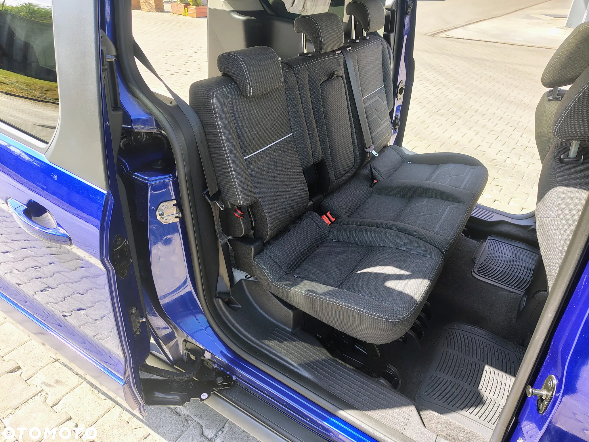 Ford Tourneo Connect Grand - 17