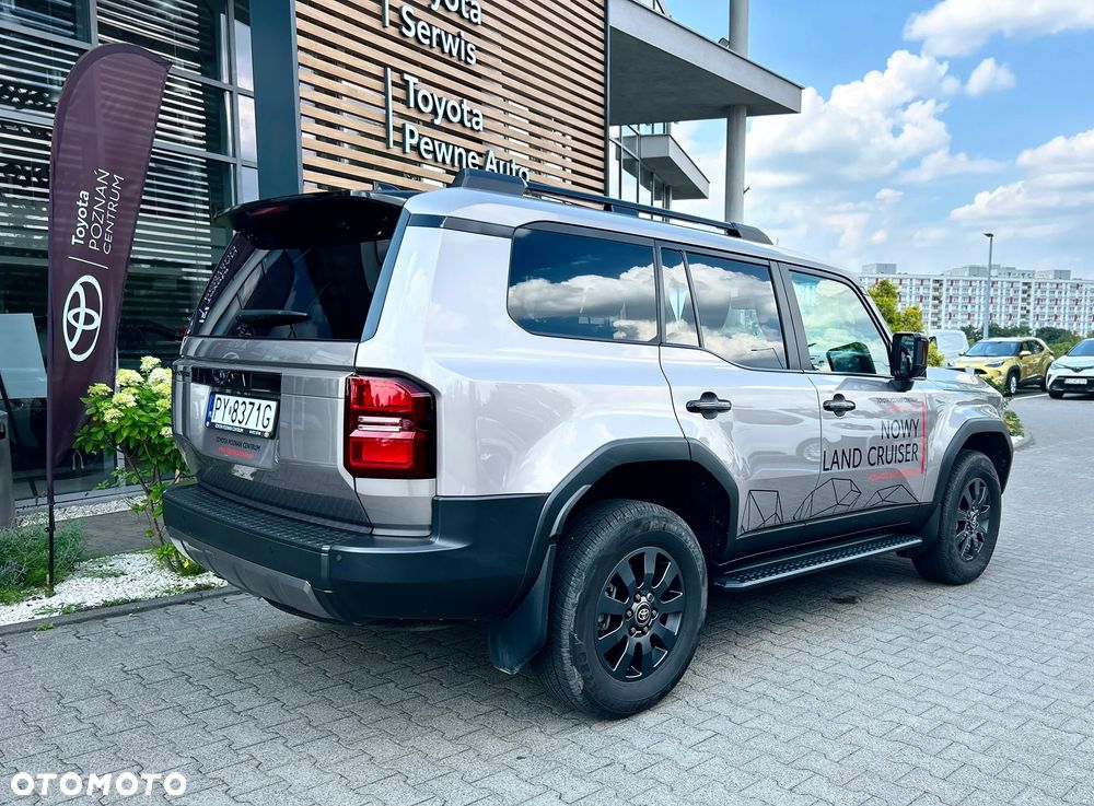 Toyota Land Cruiser LC 2.8 D-4D Invincible - 10