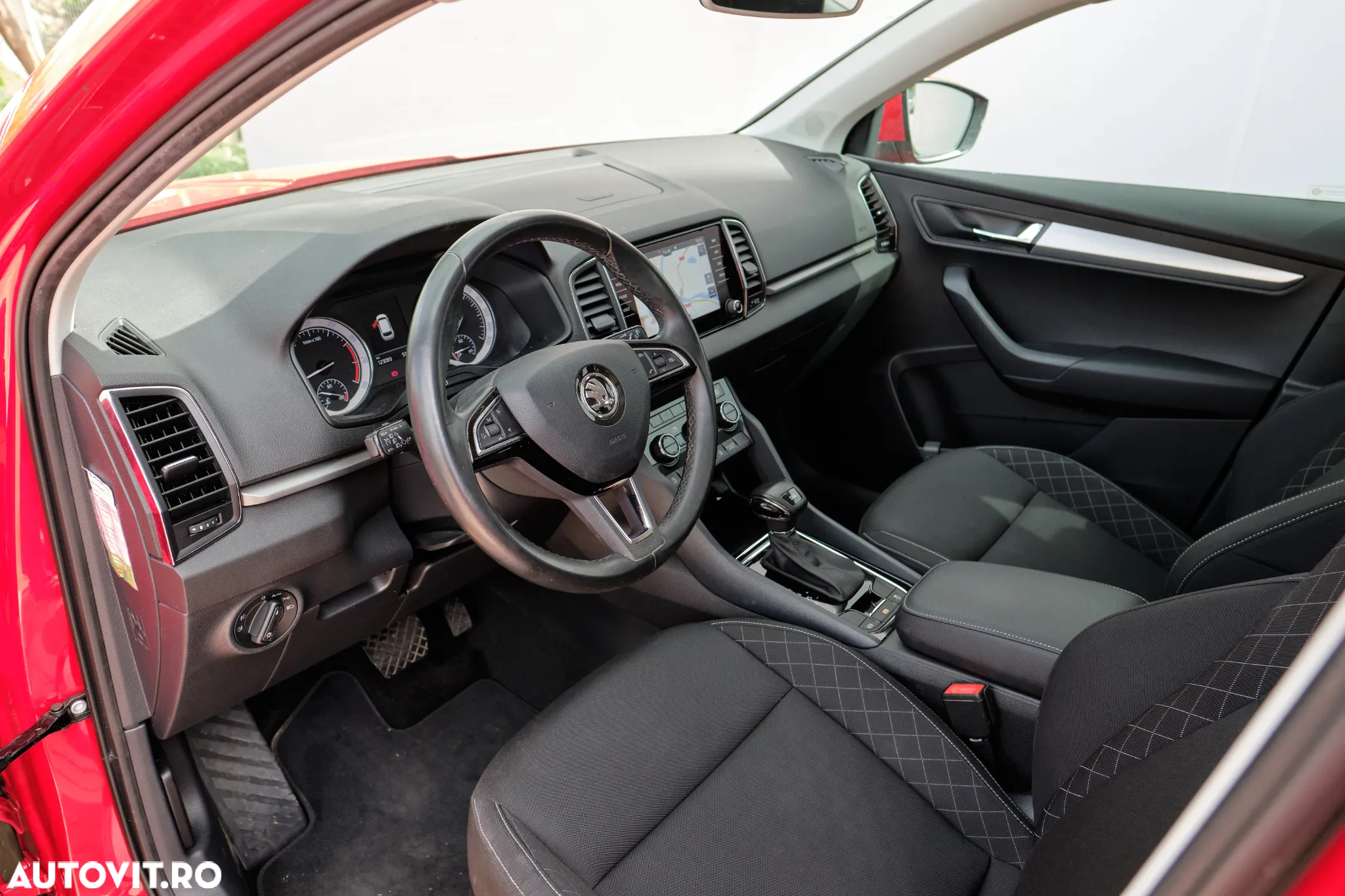 Skoda Karoq 1.5 TSI DSG Selection - 24