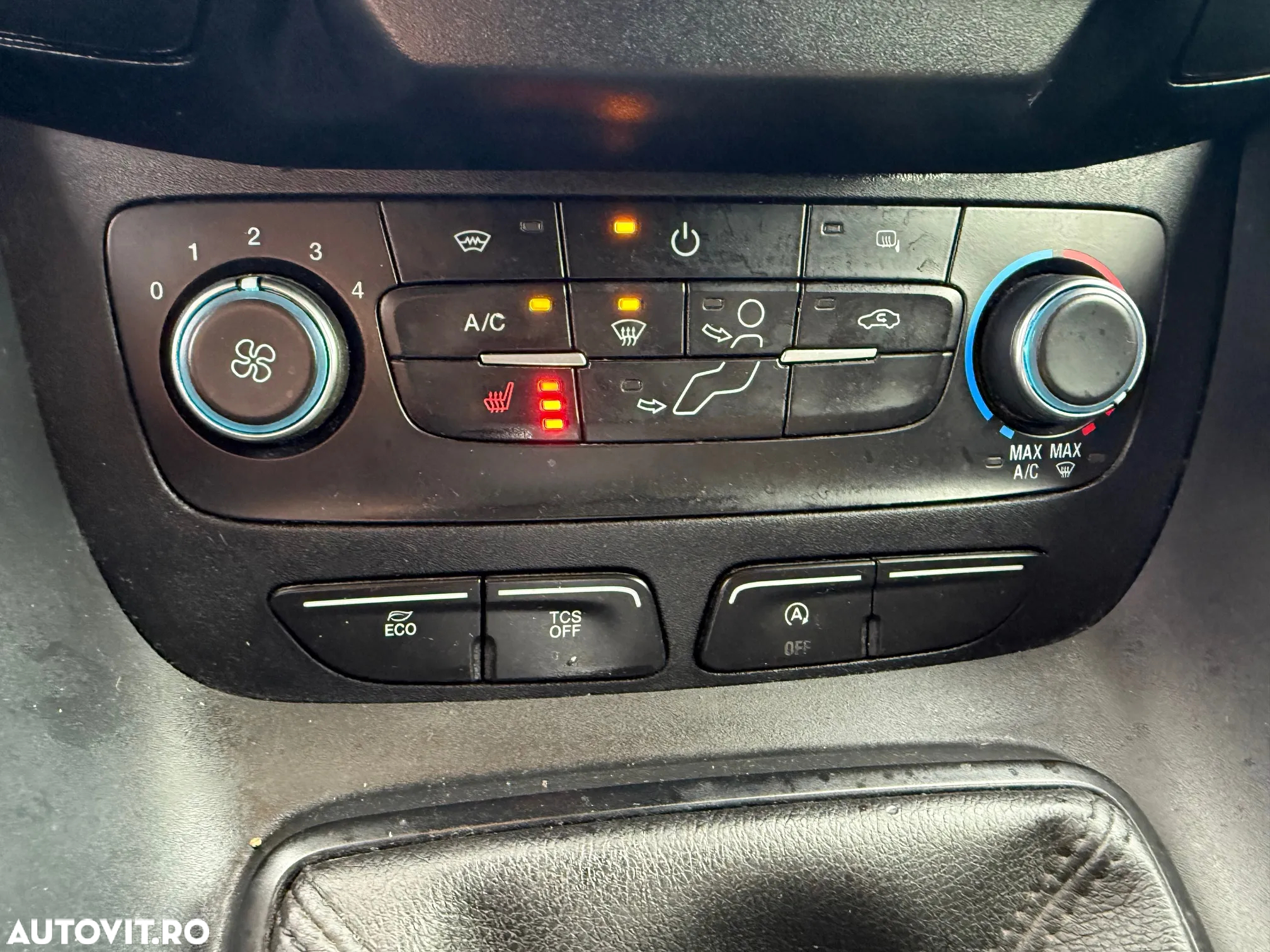 Ford Transit Connect - 7