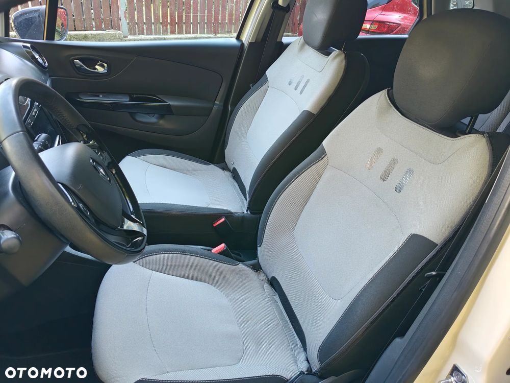 Renault Captur - 16