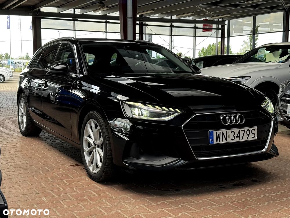 Audi A4 Avant - 1