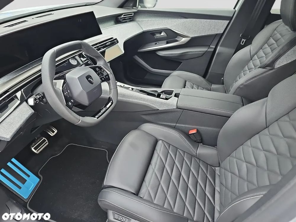 Peugeot 3008 Hybrid 145 e-DSC6 GT EXCLUSIVE - 10
