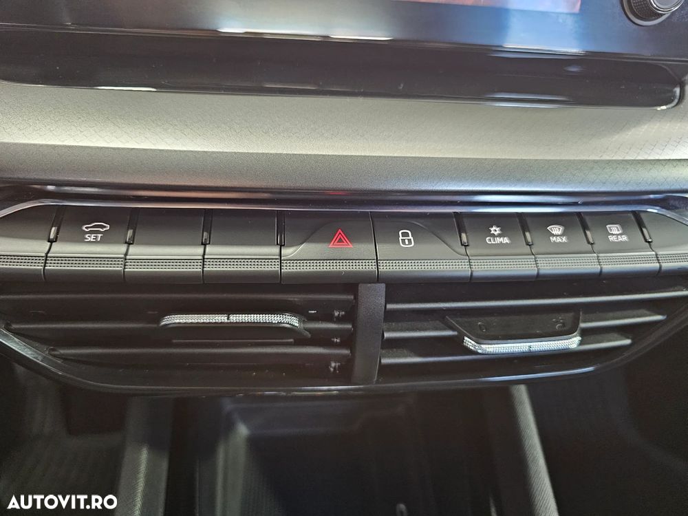 Skoda Octavia 2.0 TDI DSG Ambition - 20