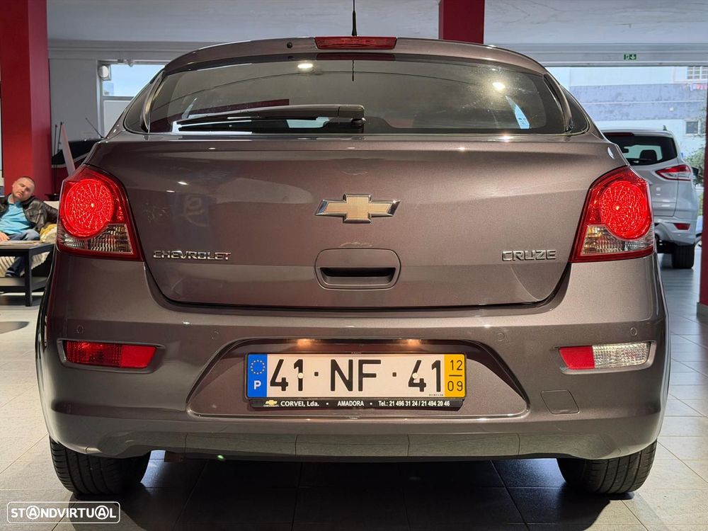 Chevrolet Cruze 1.6 LT - 5