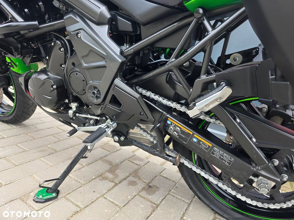 Kawasaki Versys 650 - 11