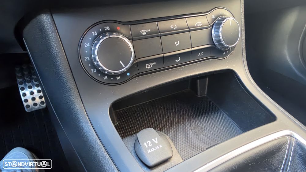 Mercedes-Benz B 180 CDi BlueEfficiency - 35