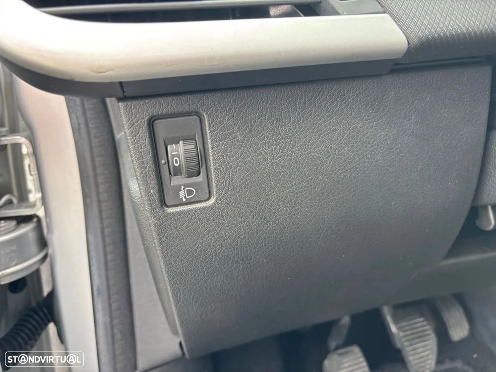 Peugeot 207 1.4 HDi Sport - 16