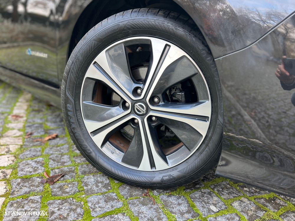 Nissan Leaf 40 kWh TEKNA - 3