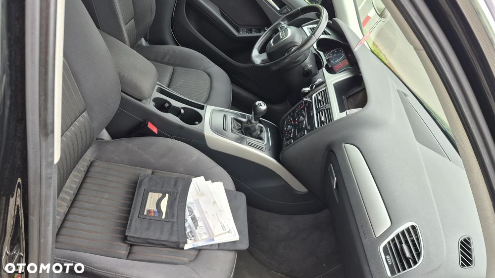 Audi A4 Avant 1.8 TFSI Ambiente - 12