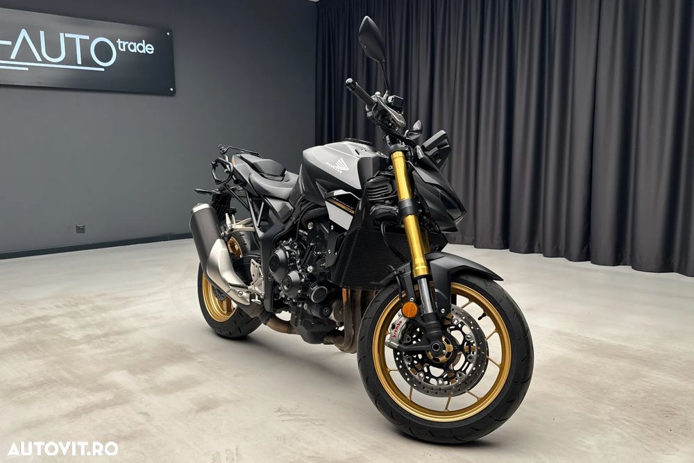 Honda CB 1000 Hornet - 23