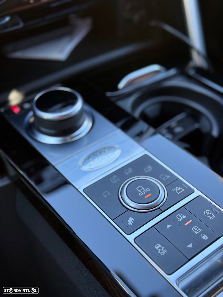 Land Rover Discovery 3.0 SD6 HSE - 16